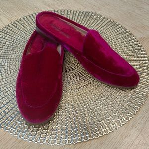 Banana Republic Velvet Slip-On  (9)